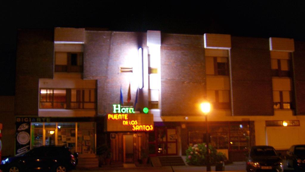 Hotel Puente De Los Santos Tapia De Casariego Exterior photo